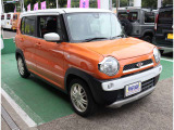 お車選びをお楽しみ頂けるよう、在庫車の展示スペースを十分に確保しております。