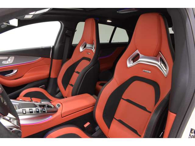 メルセデス・ベンツ AMG GT 4ドアクーペ 63 S 4マチックプラス 4WD の