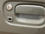 【保証について】当社は全社保証付き!!ご納車前に点検・整備を行い、クルマに合った保証を設定させて頂いております。もちろん全国統一保証でございますので、ご購入後も安心してサポートを受けることが出来ます!