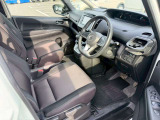気になるお車がありましたら右の電話番号から直接お店にお問い合わせください。支払方法から車両情報、状態までなんでもご説明させて頂きます。スタッフ一同ご連絡お待ちしております。