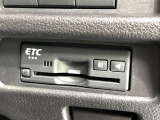 【ETC】高速道路の料金所をストレスなく通過!話題のスポットやサービスエリアに多い「スマートIC」利用時は必須のアイテムです。当店でセットアップを実施、ご納車当日からすぐにご利用いただけます!
