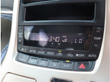 【車屋】として、長く車業界に従事した経験豊富なスタッフが多数在籍しております。