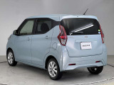 【ワイド保証】日産販売店の中古車には、無料で保証が付いています。走行距離無制限で、無料保証期間は1年間から。品質に自信があるから実現した、日産ならではの保証です。