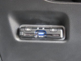 ETCも装備していますよ!ETC車載機を利用すると高速料金が割引に!!サイフにも優しい装備ですね♪