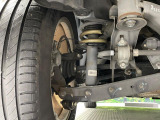 お車を安心してお乗りいただく為には、足回りの定期点検が欠かせません。サービスサポート(有償保証)では無料点検もご提供しており、安心のカーライフをお過ごしいただけるサポート体制が整っています。