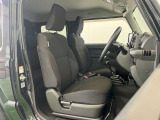 車を運転する際には運転席の存在は欠かせません。しっかりとチェックしたいポイントですね。