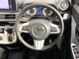 【純正革巻きステアリング】上質な革を使用することで、手にしっかり馴染みとても運転しやすいハンドルです♪