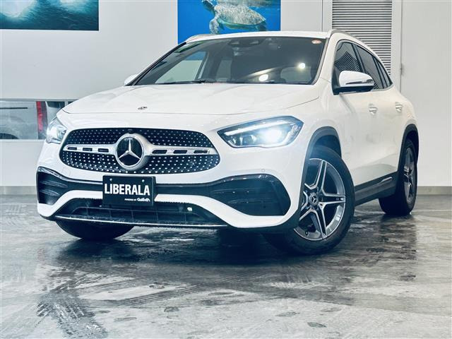 GLAクラス GLA200d 4マチック AMGライン 4WD 4WD 本革シート