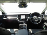 V60 ウルトラ T6  AWD プラグインハイブリッド 4WD 