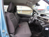 運転席周りも広く乗り降りもしやすいです!