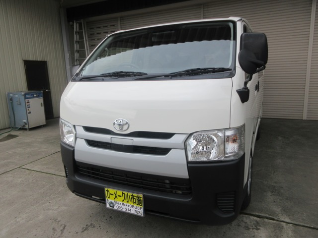 トヨタ ハイエースバン 