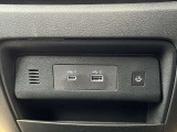 USB(A+C)