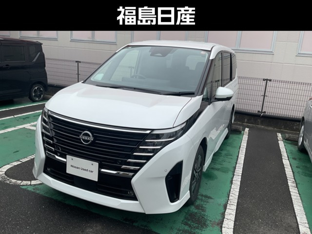 セレナ 1.4 e-4ORCE ハイウェイスターV 4WD 