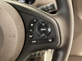 【アダプティブ・クルーズ・コントロール】予め設定した車速内でクルマが自動的に加減速。 前走車との適切な車間距離を維持しながら追従走行し、高速道路でのドライバーの疲労を軽減してくれる嬉しい機能付♪