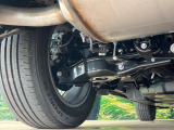 お車を安心してお乗りいただく為には、足回りの定期点検が欠かせません。サービスサポート(有償保証)では無料点検もご提供しており、安心のカーライフをお過ごしいただけるサポート体制が整っています。