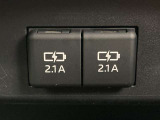 2.1Aポートがついています。