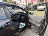 4WD/パワースライドドア/フルセグTV/バックカメラ/衝突時被害軽減ブレーキ/スマートキー/オートライト/ステアリングスイッチ/スペアキー/純正ドライブレコーダー/取扱説明書