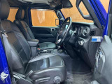 ラングラー アンリミテッド サハラ 4WD 本革シート