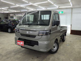 気持ち良く新しいカーライフがスタートできます様全車内外装クリーニングを実施しております。
