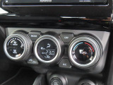 フルオートエアコン ワンタッチで車内も快適に♪