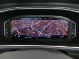 デジタルメーターは表示を変えることが出来ます。地図をメーターのセンターに表示することも可能です。