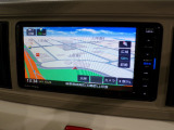 ナビゲーションの起動や検索の速度が速いホンダ純正メモリーナビ搭載。初めてお出掛けする場所でも快適・安心です。
