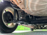 お車を安心してお乗りいただく為には、足回りの定期点検が欠かせません。サービスサポート(有償保証)では無料点検もご提供しており、安心のカーライフをお過ごしいただけるサポート体制が整っています。