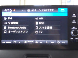 フルセグテレビ搭載。USB入力、Bluetoothオーディオに対応しています。