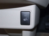 運転席シートヒータースイッチ