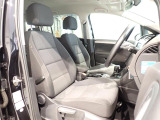 清潔で広々した座席です!是非、現車を見て体感してみてください。