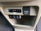 ETC車載器。納車前にセットアップし、お渡しいたします。※別途料金かかります。