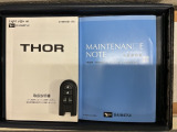 スマートキーは鍵をバッグに入れたままでもドアロックの開閉やエンジンのON・OFFができます。夜間や雨の日も鍵を探さなくて良いので便利です。