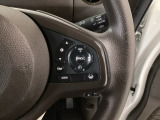 【アダプティブ・クルーズ・コントロール】予め設定した車速内でクルマが自動的に加減速。 前走車との適切な車間距離を維持しながら追従走行し、高速道路でのドライバーの疲労を軽減してくれる嬉しい機能付♪