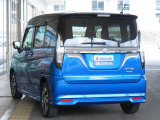 展示場では実際に見て、触ってお車をお選びいただけます!知識の豊富な営業スタッフが様々なカーライフをご提案いたします!