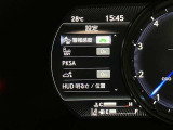 【ブラインドスポットモニター】後側方から接近する車両を検知。 衝突の危険があると判断した場合、ドアミラー表示や警報音でドライバーに注意を促します。