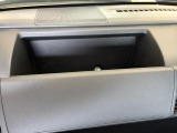 小物などが収納できるインパネアッパーポケット