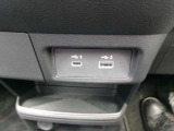 USBのポートはAとCがお使い頂けます。