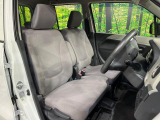 【運転席シートヒーター】寒い日に重宝するシートヒーター!エアコンより早く温まってくれるので寒がりの人も安心ですね♪エアコンの温風は乾燥するから苦手、という方にもをおすすめです。