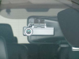 万一に備え、運転の記録をしっかり保存 ( ドライブレコーダー)