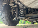 お車を安心してお乗りいただく為には、足回りの定期点検が欠かせません。サービスサポート(有償保証)では無料点検もご提供しており、安心のカーライフをお過ごしいただけるサポート体制が整っています。