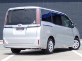 オリックス認定中古車は厳選した上質な車輌のみをお届け致します。全車にプロの職人による徹底した内外装の清掃、磨き上げ処理を施しております。