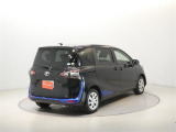 U-CARの販売だけでなく、自動車保険・生命保険・携帯電話の販売も行っております