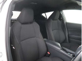【フロントシート】運転しやすいドライバーズコックピット!ドライブが楽しくなります。