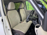 運転席シート廻りは使用感も少なく、良好な状態となっています。丁寧に使われていたことがよくわかりますね。