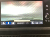 【バックカメラ】運転が苦手な方も車庫入れラクラクです!ギアをリバースに入れれば自動的に切り換わりますので、面倒な操作は不要です♪狭い駐車場もお車を傷つけず安心ですね!