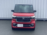 この度は、当店のお車をご覧いただきまして誠にありがとうございます。当店では全国販売・納車も行っております。県によって陸送費用は異なりますのでお気軽にお問い合わせください。