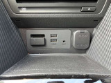 USB-Aに対応しており、市販の充電ケーブルがあれば、スマホ充電できます。
