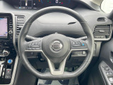 【ステアリングスイッチ】運転中、前方から目線をそらすことなく、オーディオ等の操作が可能な便利機能!安心&快適なドライブを演出してくれます♪