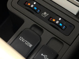 【シートベンチレーション】夏場は涼しい風でお尻や背中の熱やムレを防ぎ、冬はエアコンよりも早く温まってポカポカに!季節を問わず快適に過ごせます。