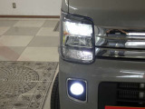 暗い夜道も照らしてくれるライト☆LED・HID・ハロゲンなのかこちらもチェックポイントです☆